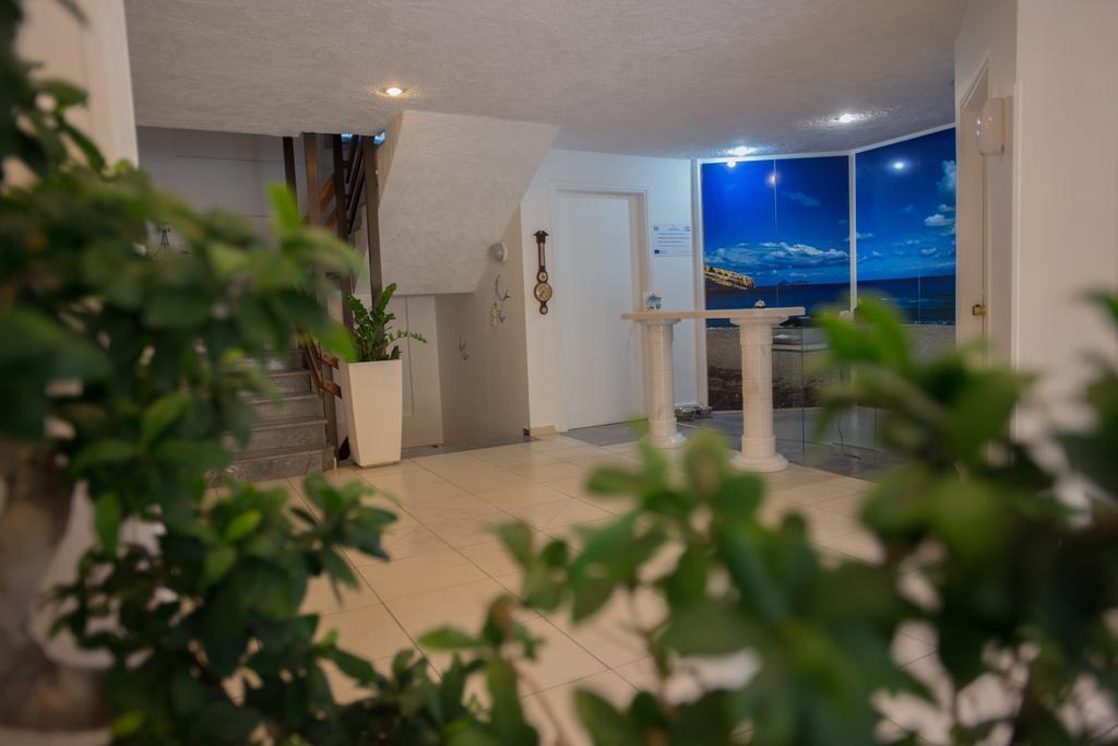 Fragiskos Hotel Матала Экстерьер фото