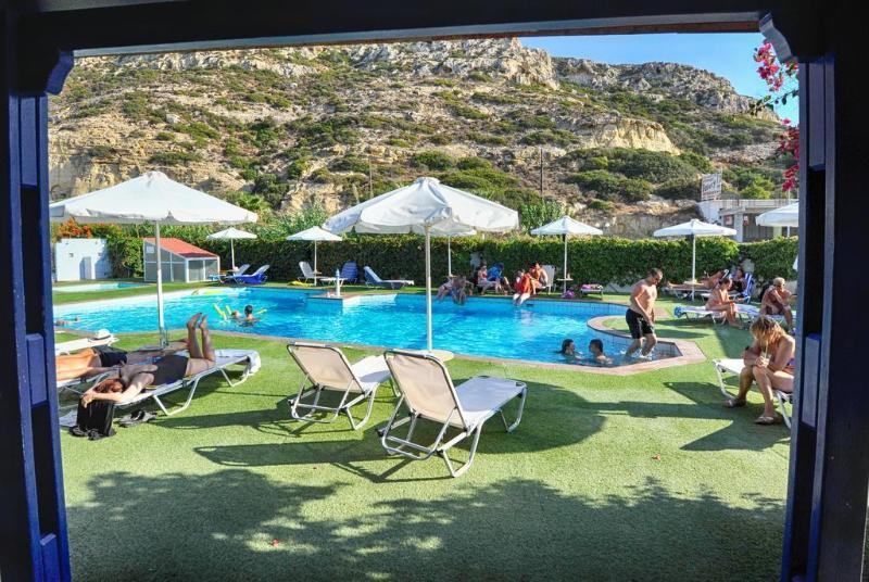Fragiskos Hotel Матала Экстерьер фото